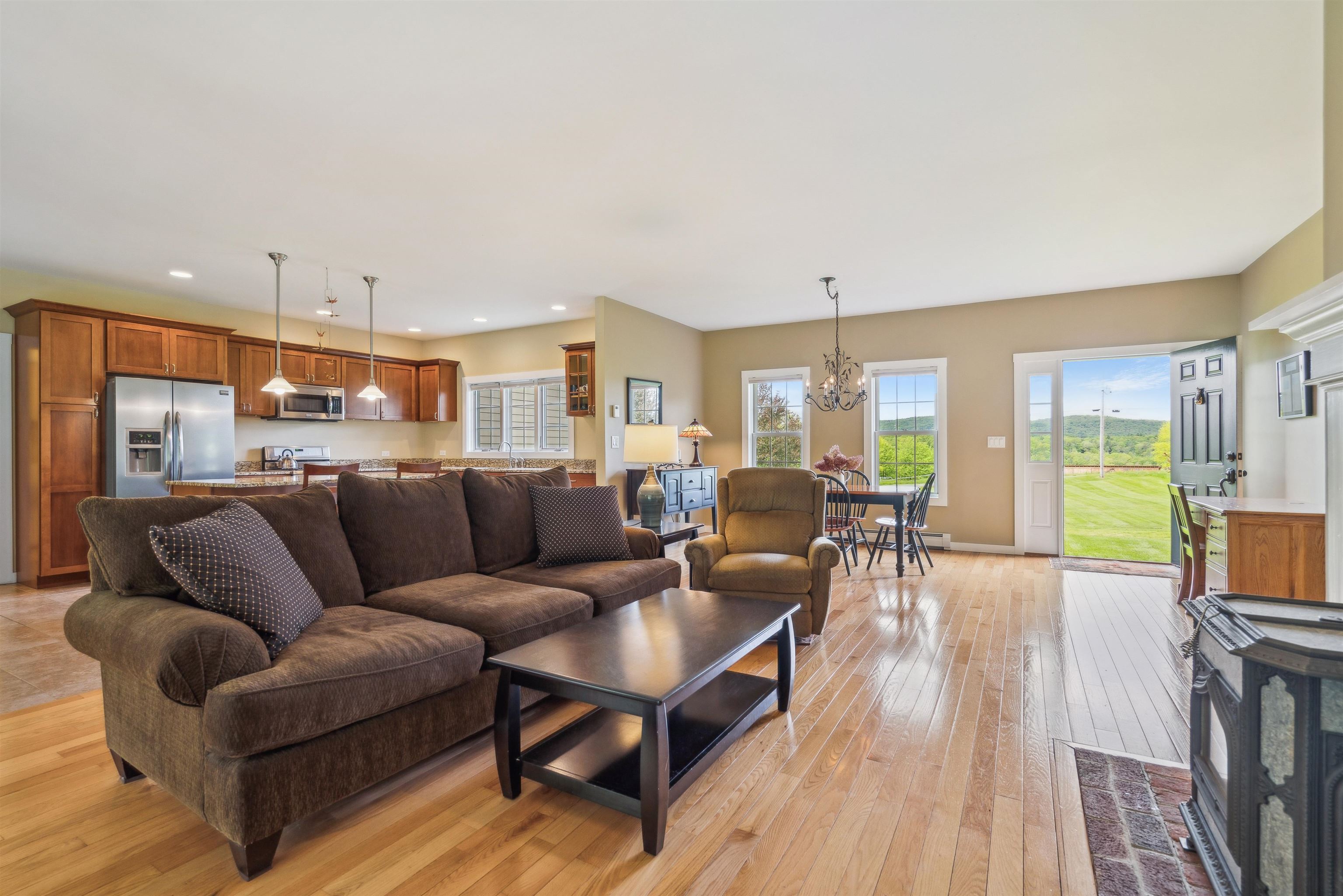 222 Parkview Road Springfield, VT 05156 - Photo 16 of 39