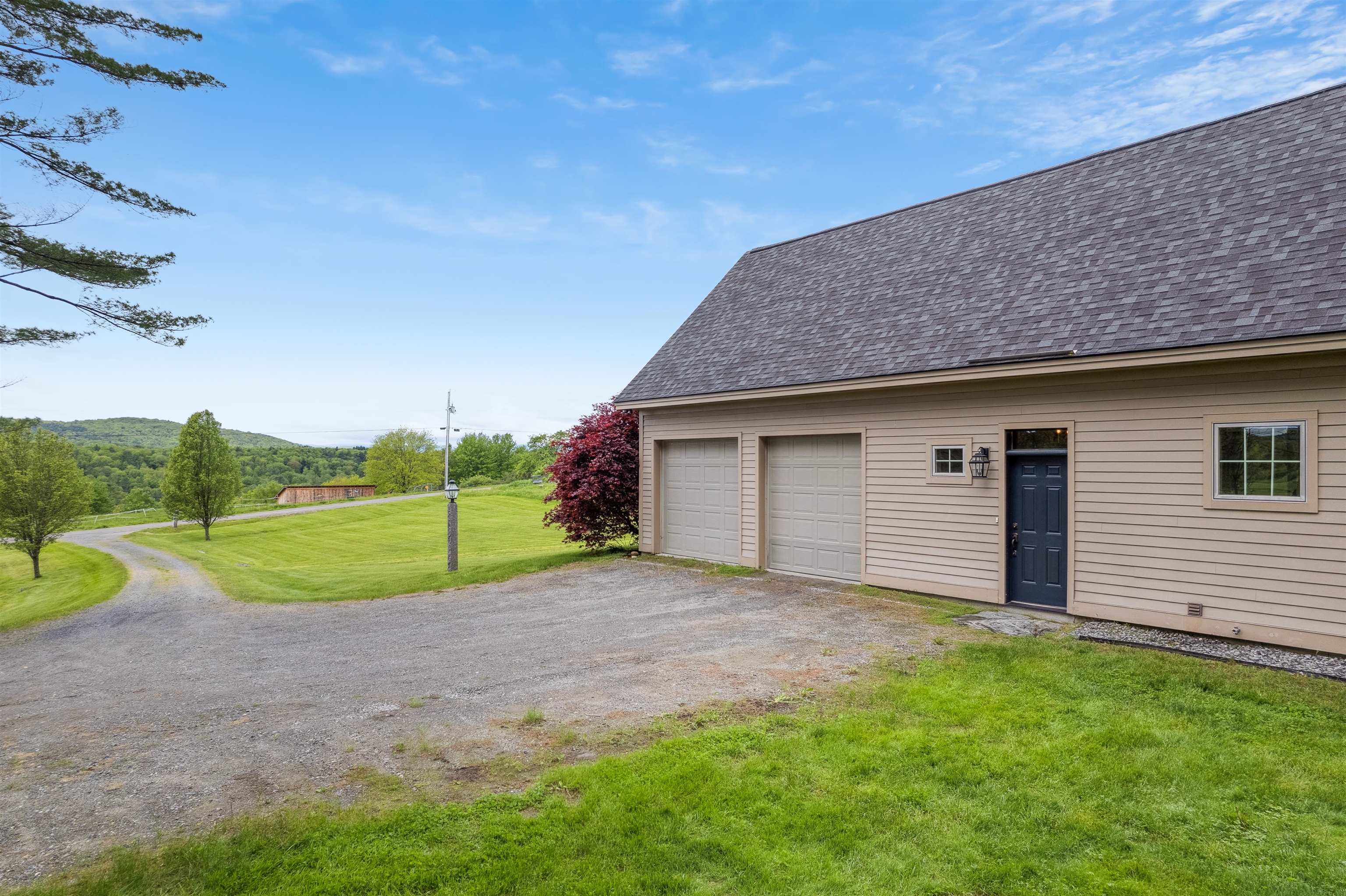 222 Parkview Road Springfield, VT 05156 - Photo 7 of 39