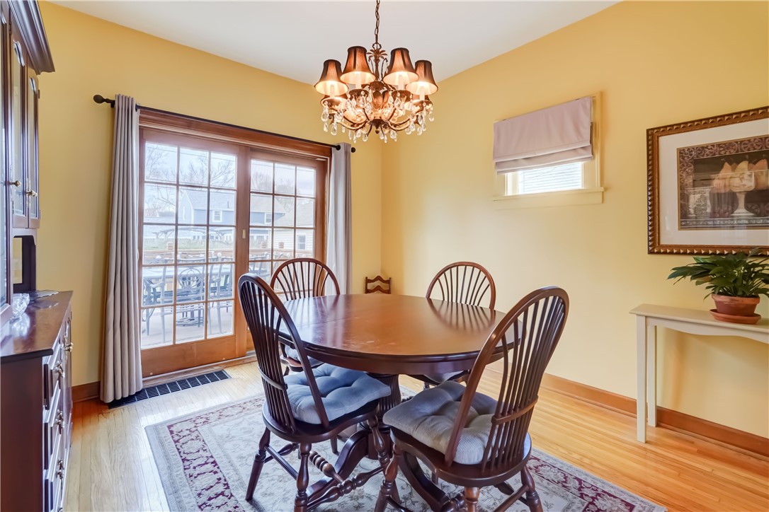 329 Scholfield Road Irondequoit, NY 14617 - Photo 12 of 38