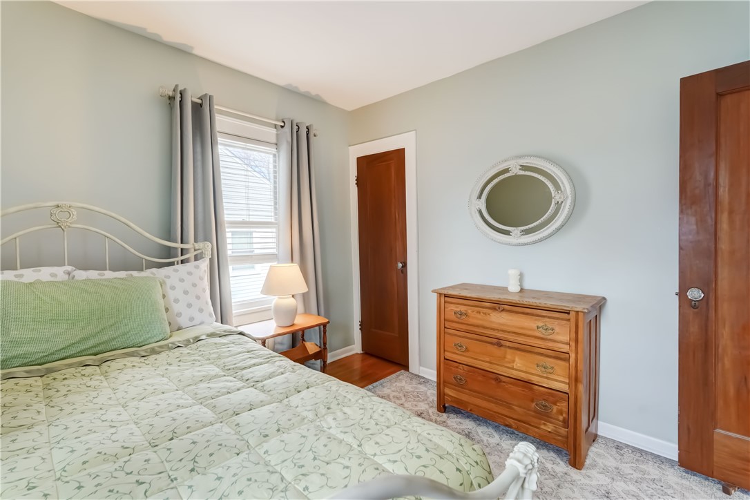 329 Scholfield Road Irondequoit, NY 14617 - Photo 19 of 38