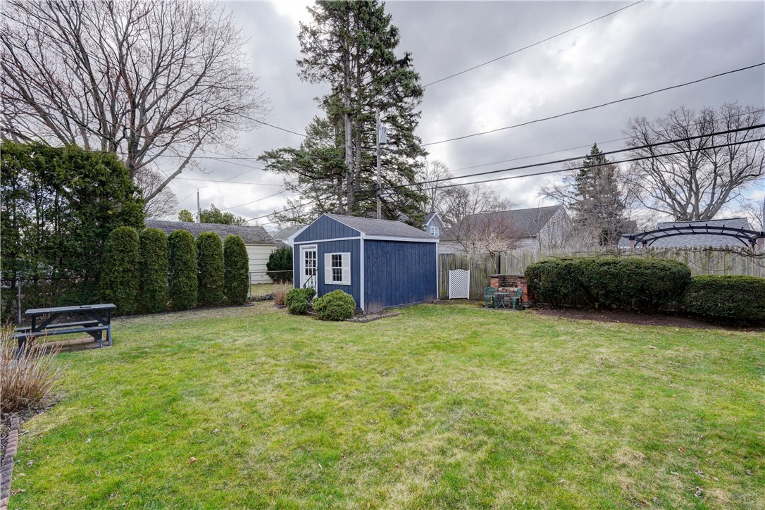 329 Scholfield Road Irondequoit, NY 14617 - Photo 33 of 38