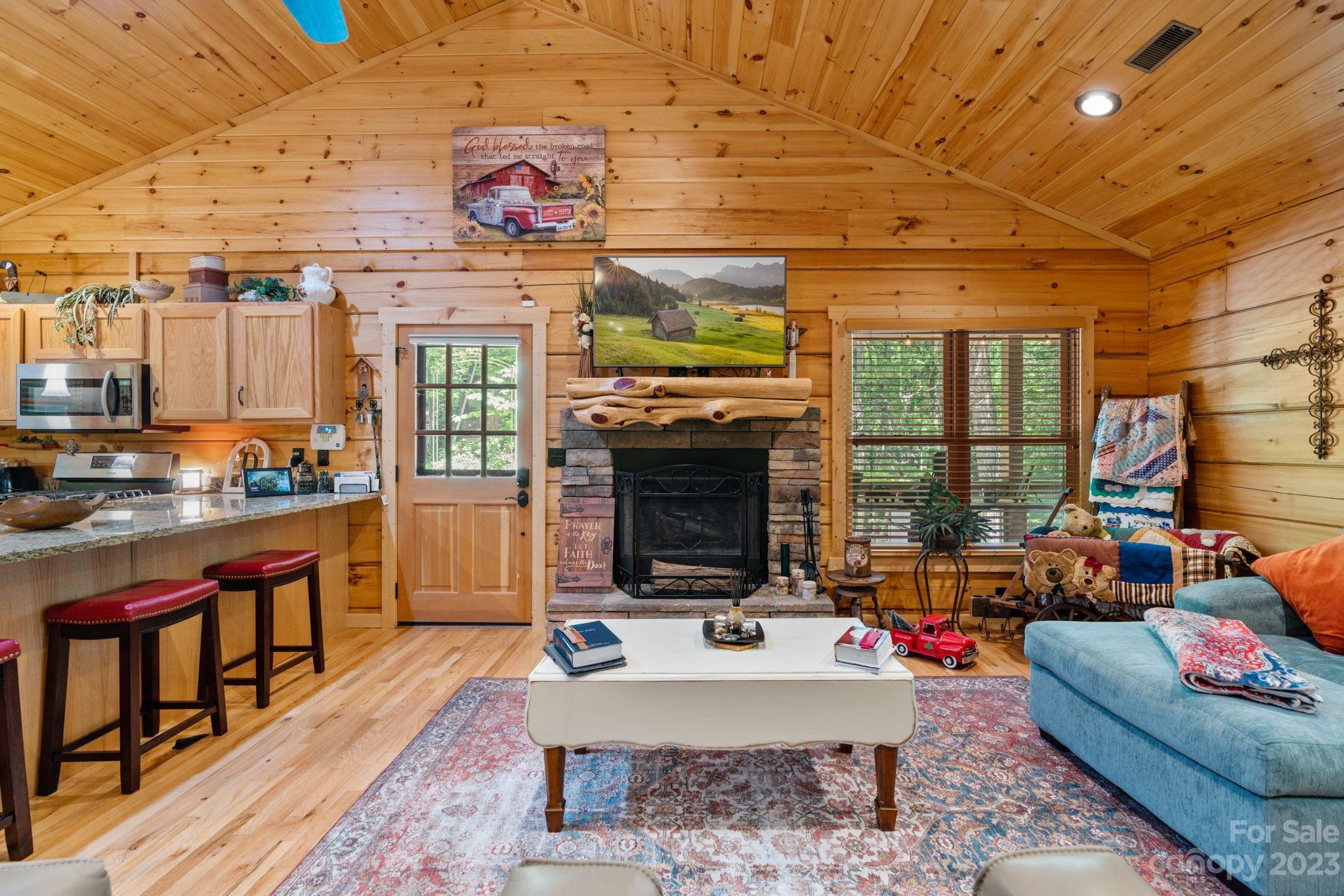 379 Reuben Branch Road, Unit C13 Maggie Valley, NC 28751 - Photo 15 of 38 Gallery Image 15