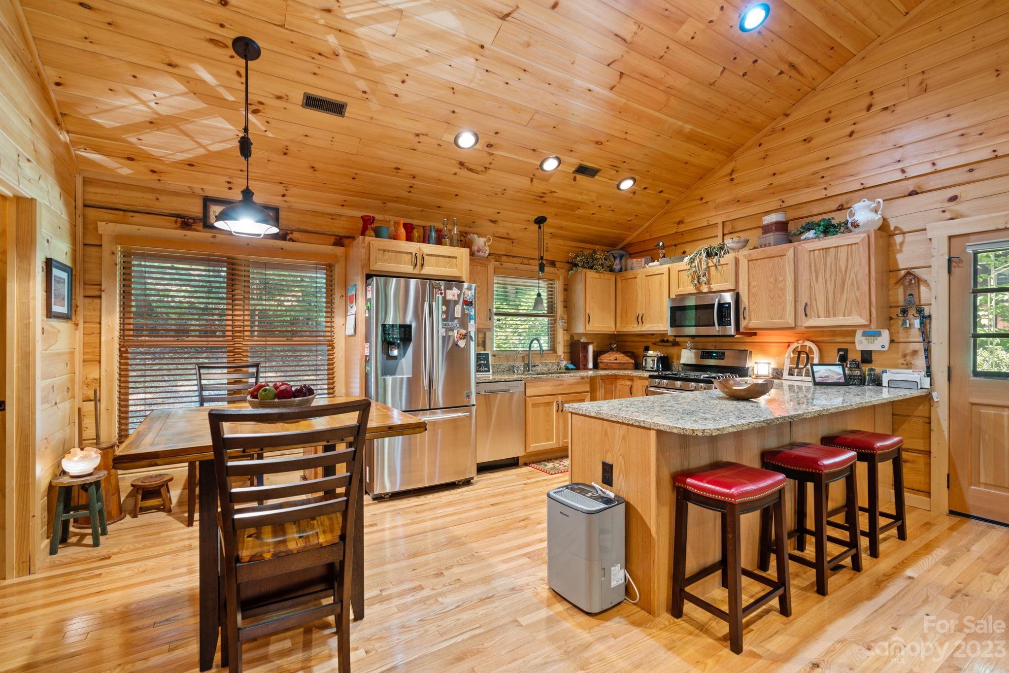 379 Reuben Branch Road, Unit C13 Maggie Valley, NC 28751 - Photo 17 of 38 Gallery Image 17