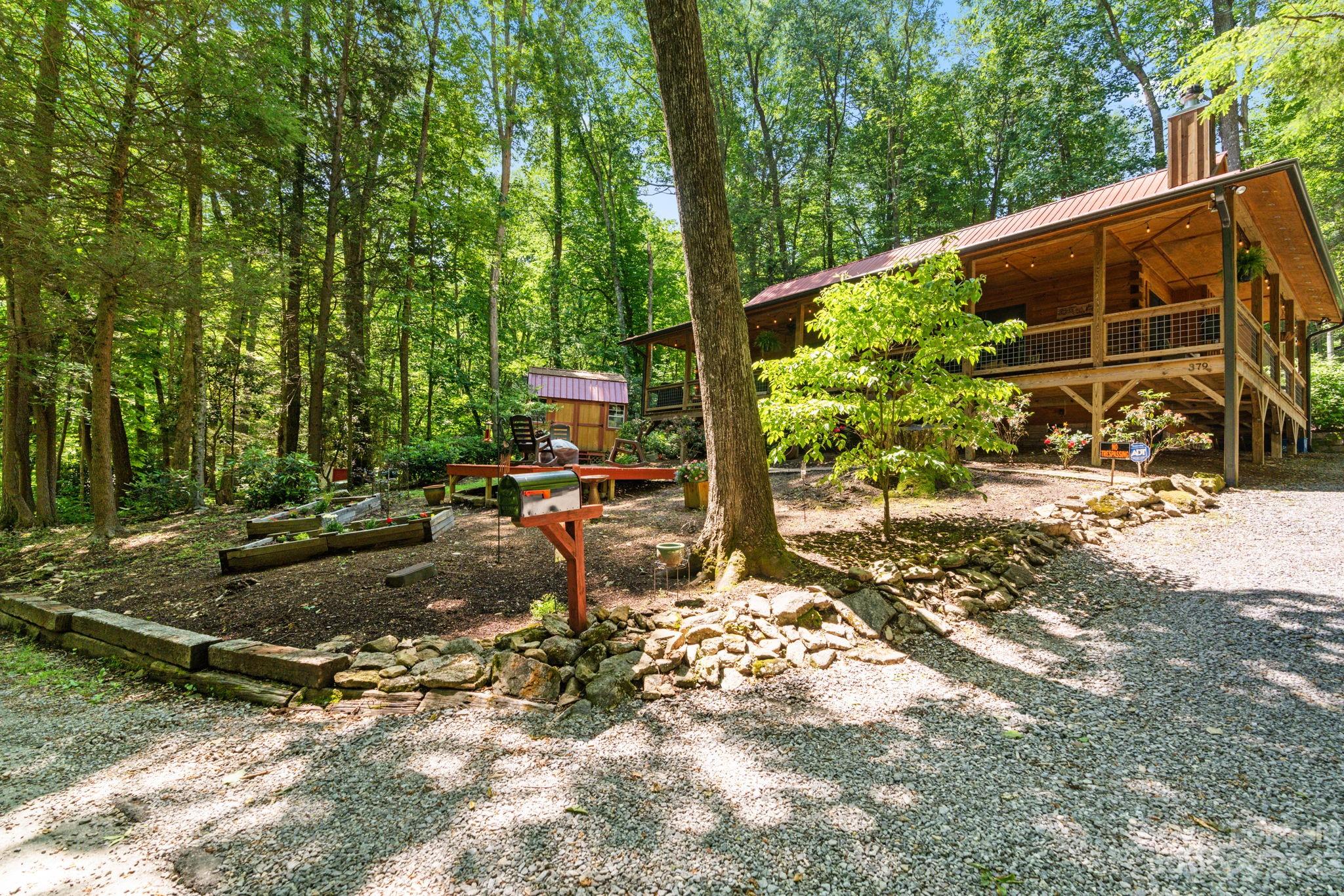 379 Reuben Branch Road, Unit C13 Maggie Valley, NC 28751 - Photo 3 of 38 Gallery Image 3