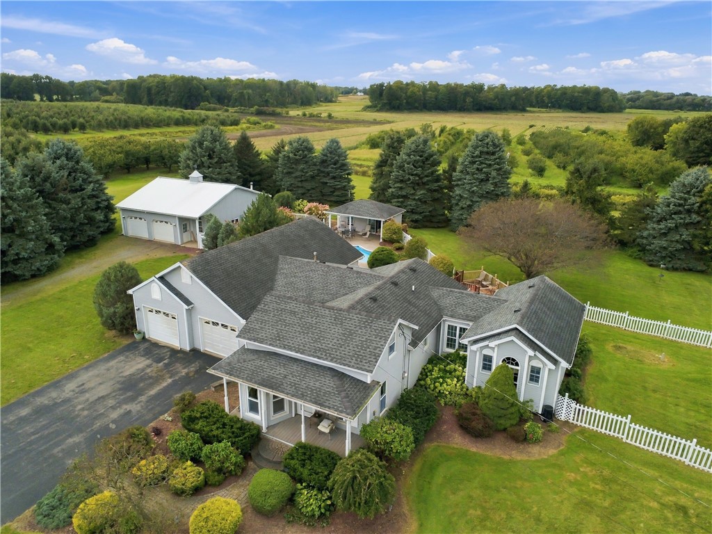 6071 Ridge Chapel Road Williamson, NY 14589 - Photo 2 of 47 Gallery Image 2