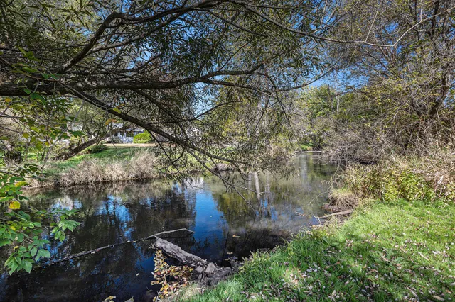 $124,500 | 307 Locust Street, Marshall, MI 49068