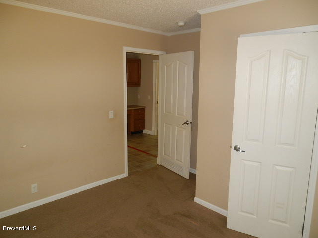 3152 Lawrence Road Redding, CA 96002 - Photo 24 of 31 24. BEDROOM 2 CLOSET