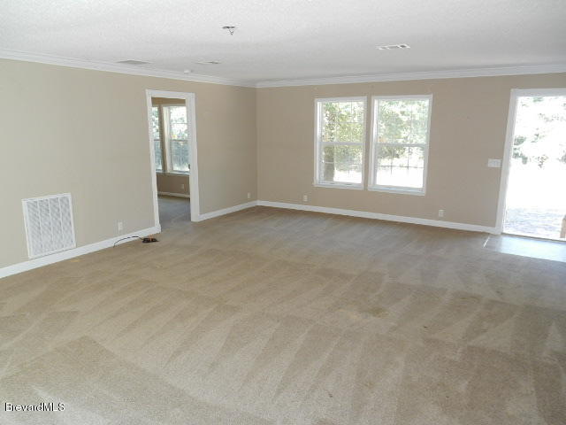 3152 Lawrence Road Redding, CA 96002 - Photo 9 of 31 9. LIVING ROOM VIEW 2