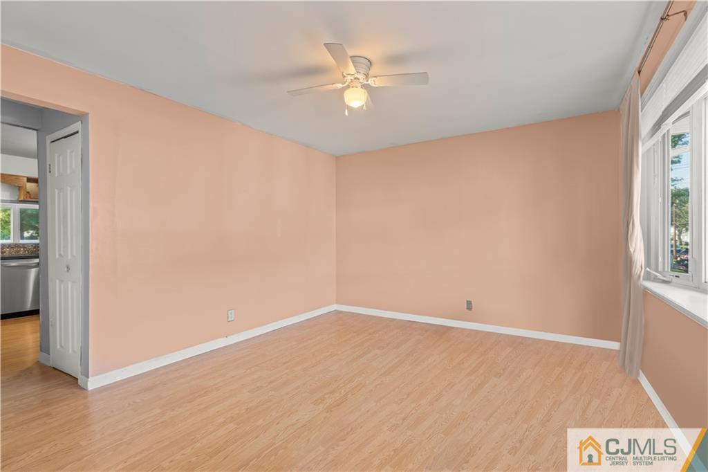 23 Mimi Road Old Bridge, NJ 08857 - Photo 4 of 31 Gallery Image 4