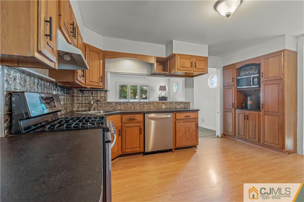 23 Mimi Road Old Bridge, NJ 08857 - Photo 10 of 31 Gallery Image 10