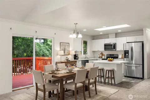$599,995 | 919 Southwest 319th Place, Federal Way, WA 98023