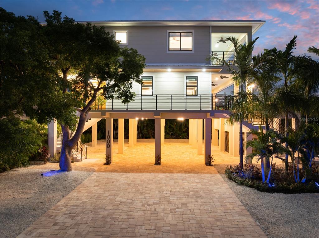 1000 68th Street Marathon, FL 33050 - Photo 11 of 75 a view of a building with a outdoor space