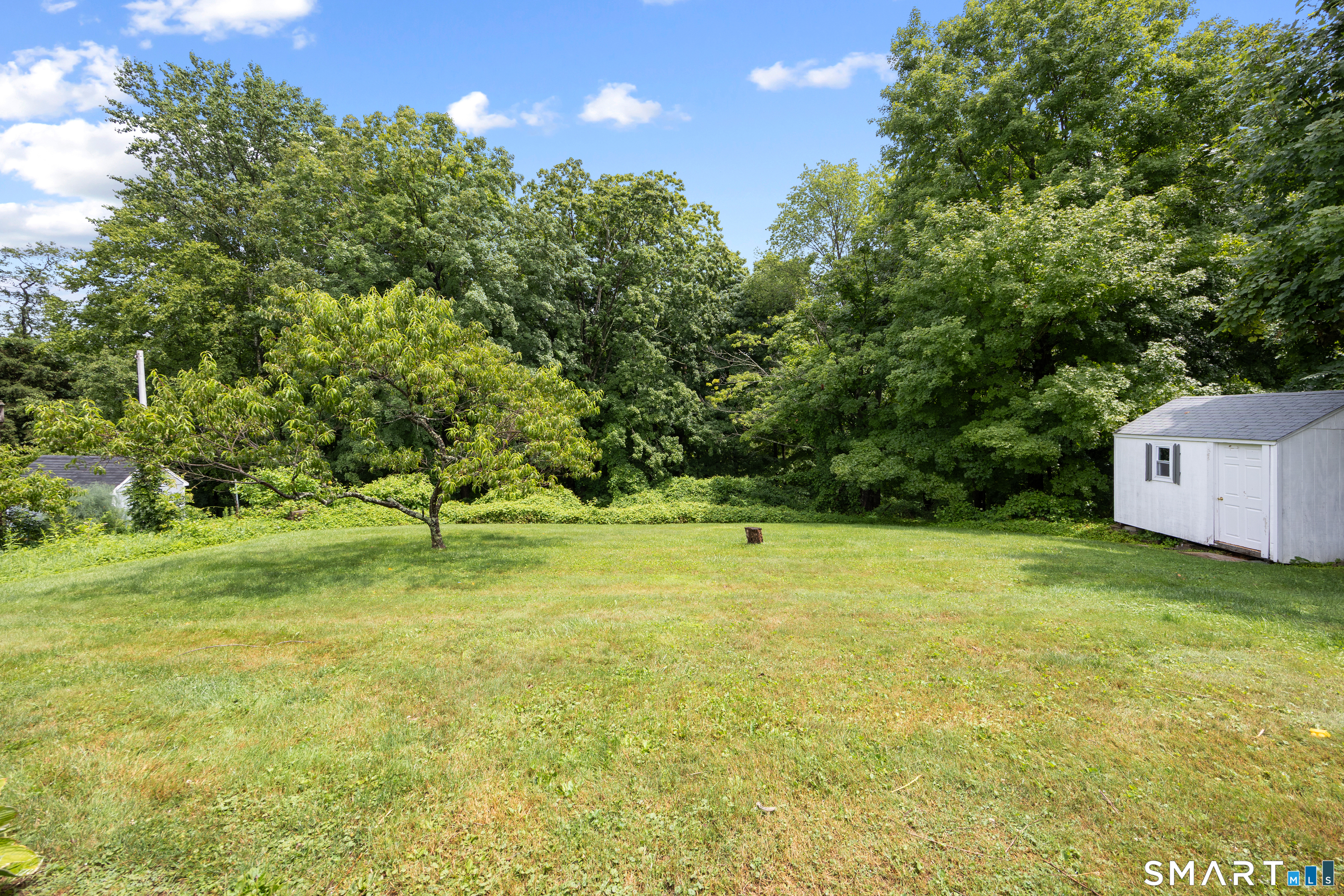 112 Joy Road Middlebury, CT 06762 - Photo 23 of 25 Gallery Image 23