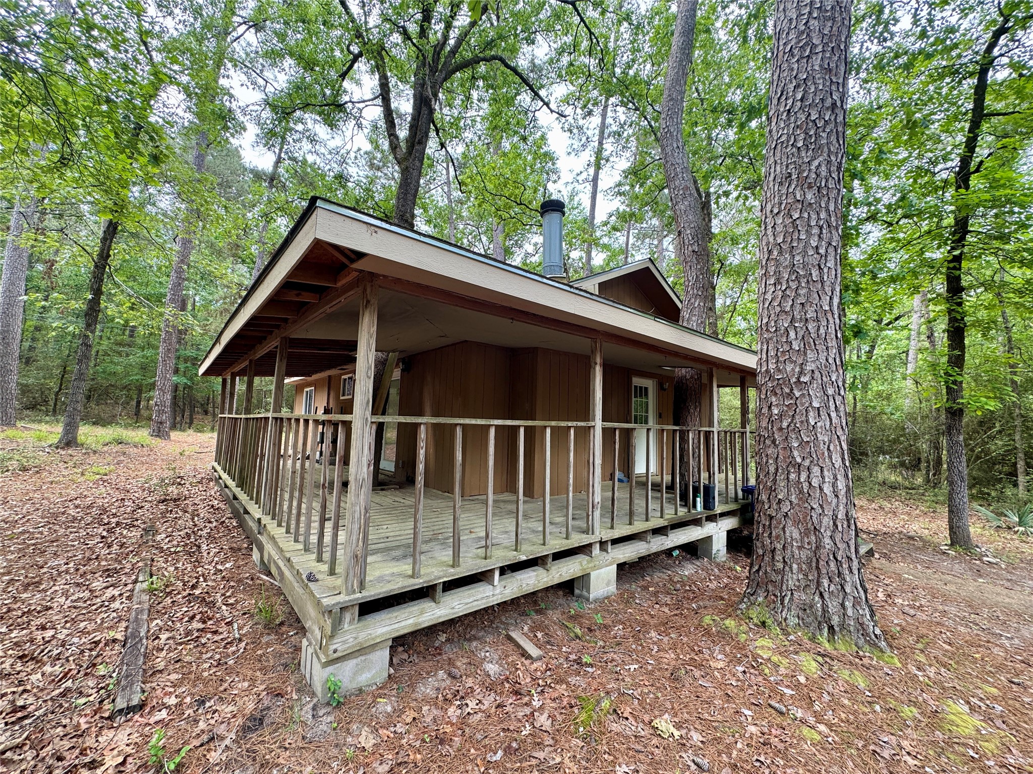 1380 Cardinal Lane Trinity, TX 75862 - Photo 21 of 28 I love a covered porch!