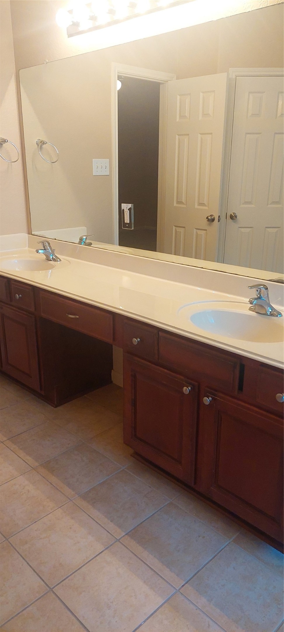 2310 Appian Way Pearland, TX 77584 - Photo 8 of 15 a bathroom with a sink and a mirror