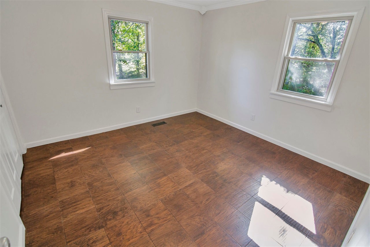 8360 Finney Road Glasgow, KY 42141 - Photo 15 of 55 Gallery Image 15