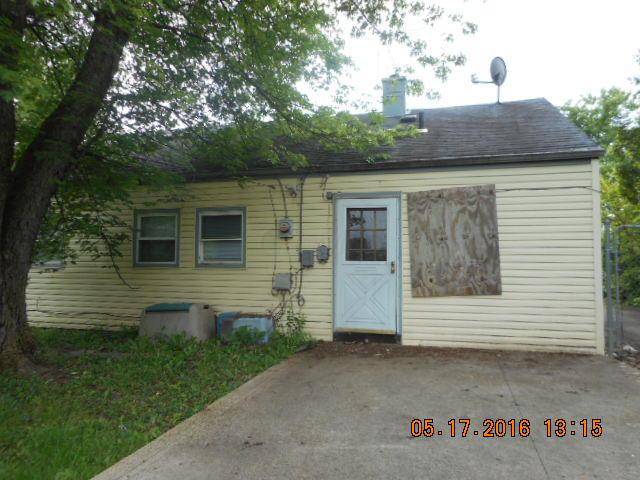 62 South Hampton Road Columbus, OH 43213 - Photo 3 of 8