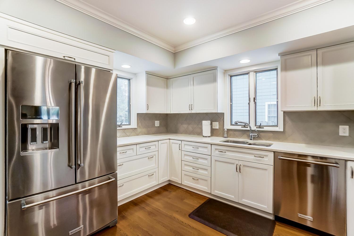 2471 Coventry Road Columbus, OH 43221 - Photo 16 of 45