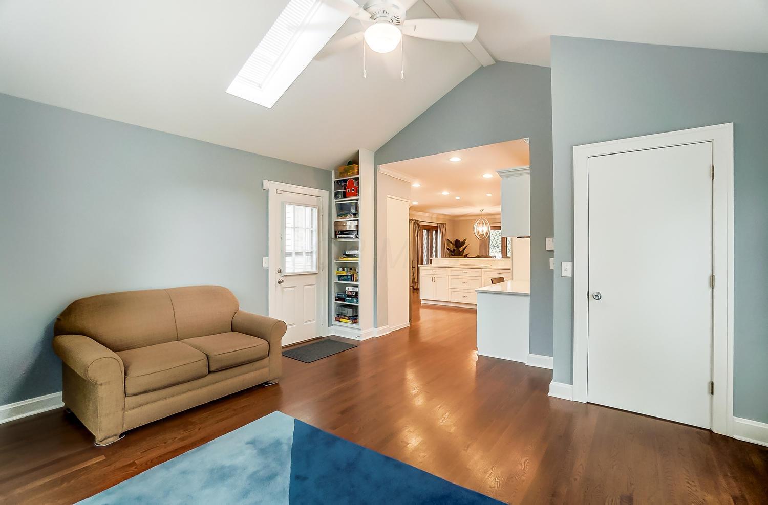 2471 Coventry Road Columbus, OH 43221 - Photo 21 of 45