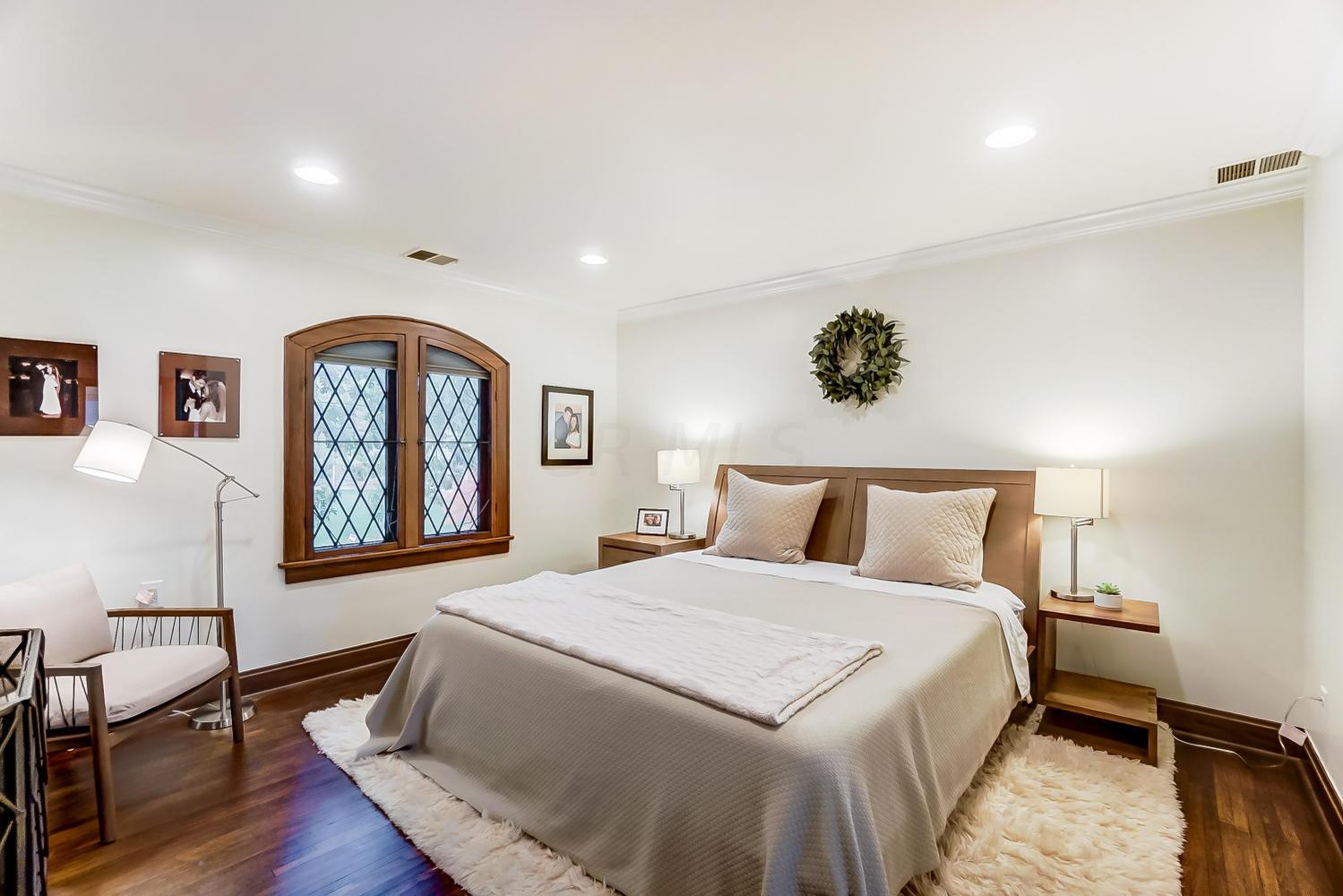 2471 Coventry Road Columbus, OH 43221 - Photo 23 of 45