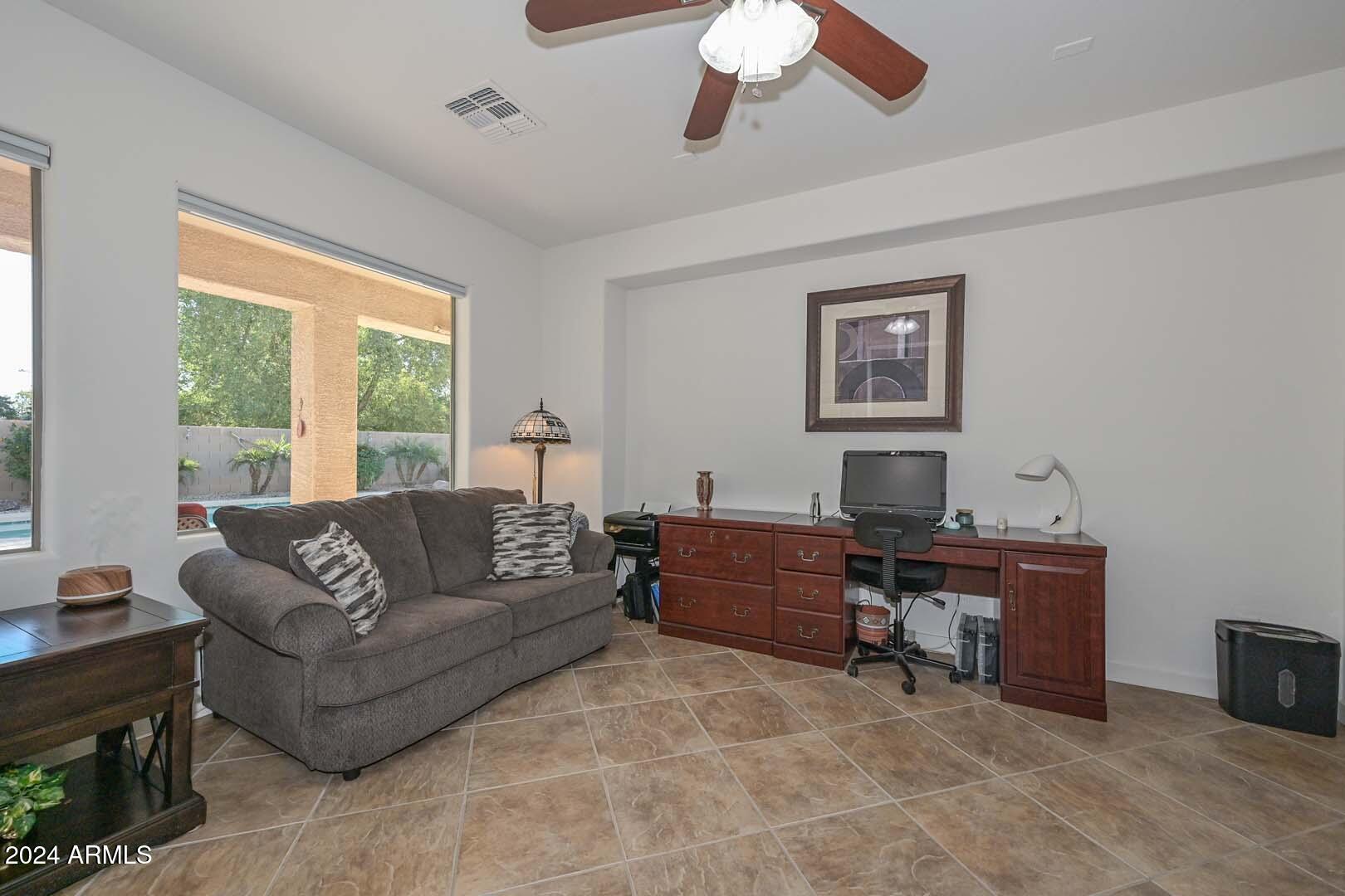 13733 West Redfield Road Surprise, AZ 85379 - Photo 9 of 68 Living Room2 (1)