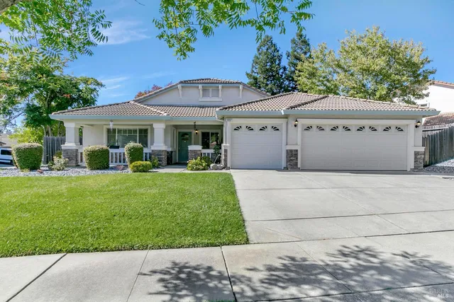 $3,500 | 3257 Vista Del Lago Way, Fairfield, CA 94533
