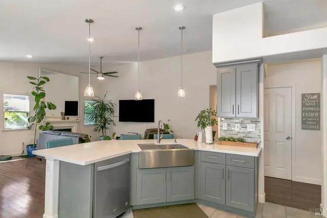 $3,500 | 3257 Vista Del Lago Way, Fairfield, CA 94533