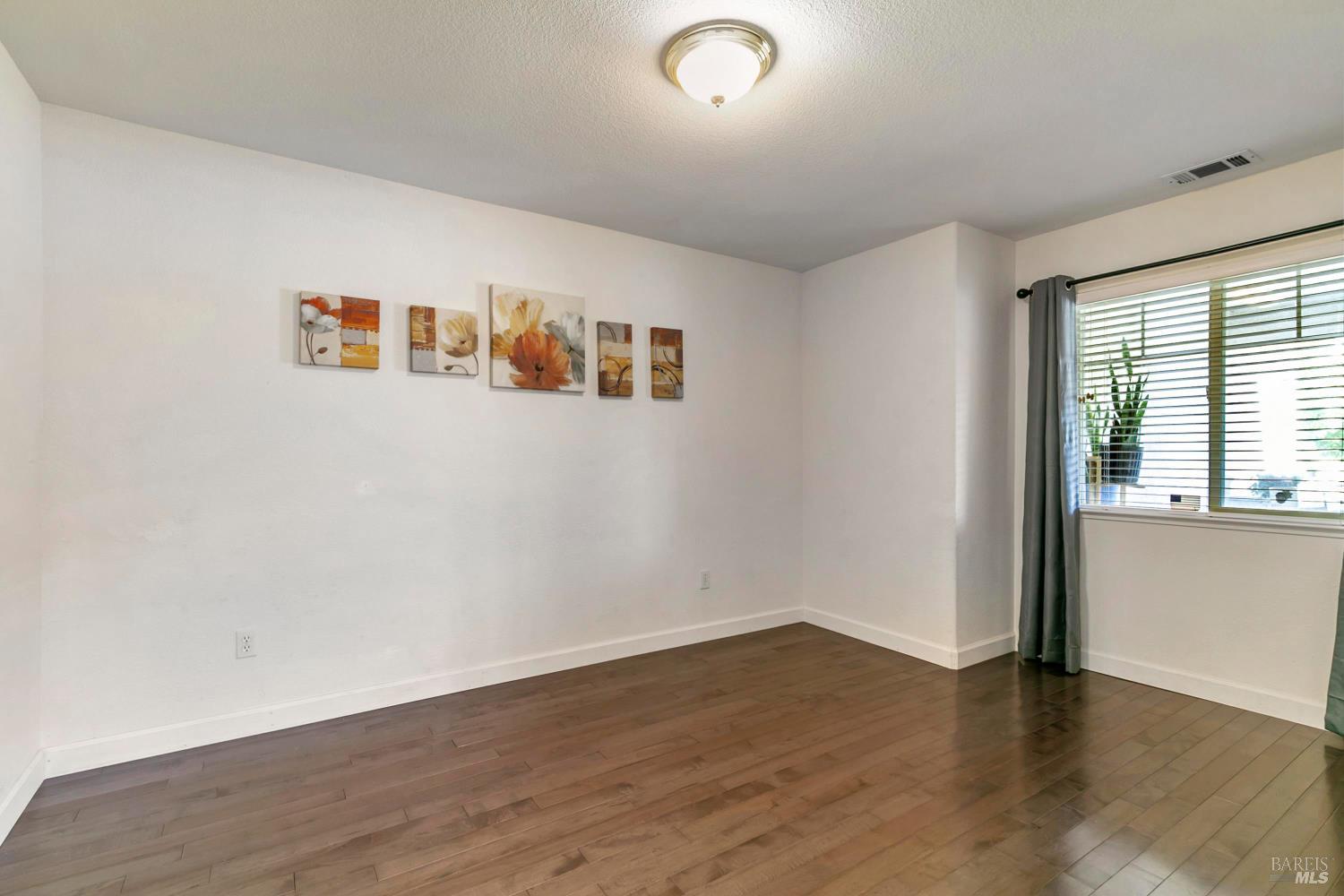 3257 Vista Del Lago Way Fairfield, CA 94533 - Photo 22 of 46