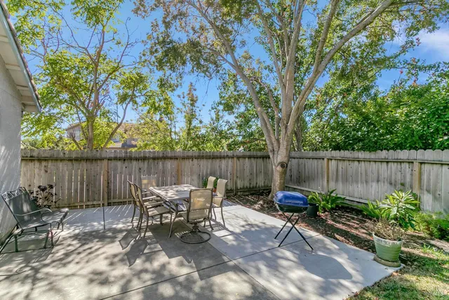 $3,500 | 3257 Vista Del Lago Way, Fairfield, CA 94533