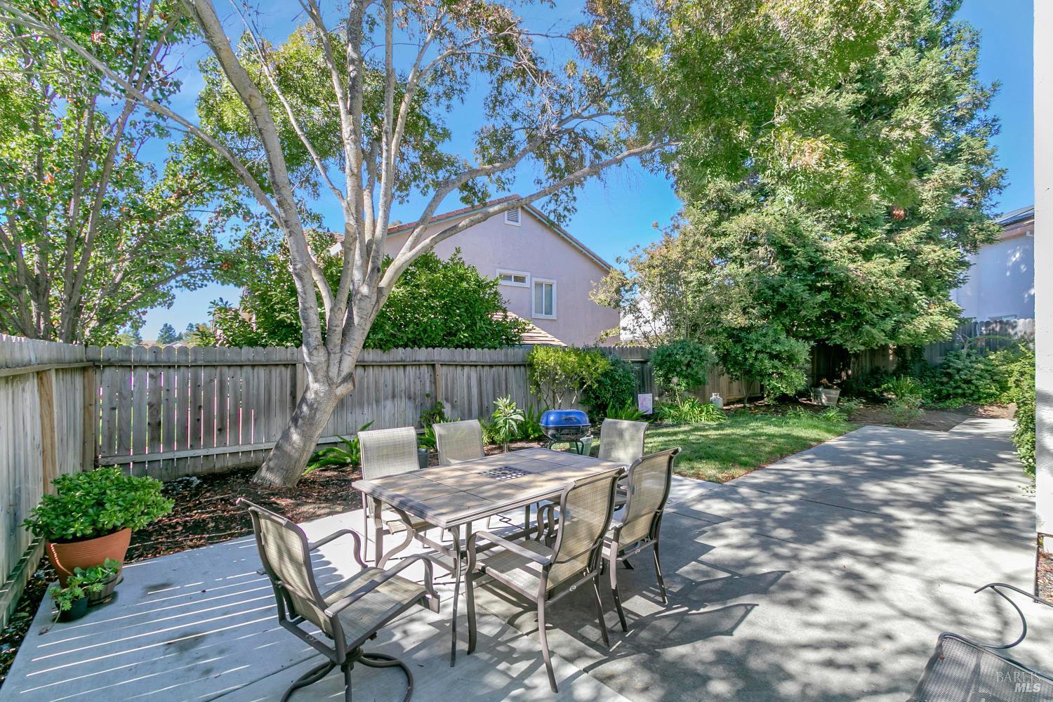 3257 Vista Del Lago Way Fairfield, CA 94533 - Photo 41 of 46