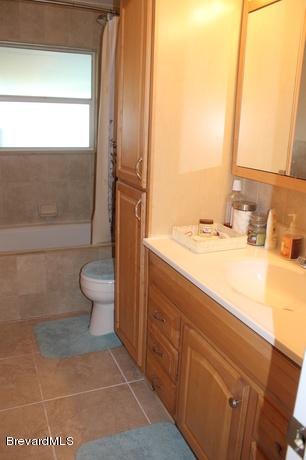 5085 Bridge Road Cocoa, FL 32927 - Photo 10 of 13 guest bathroom