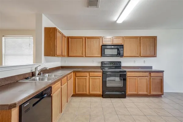 $2,195 | 13196 Cleburne Drive, Frisco, TX 75035