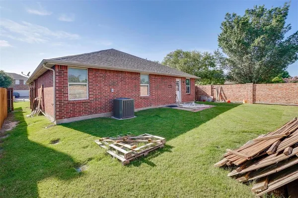 $2,195 | 13196 Cleburne Drive, Frisco, TX 75035