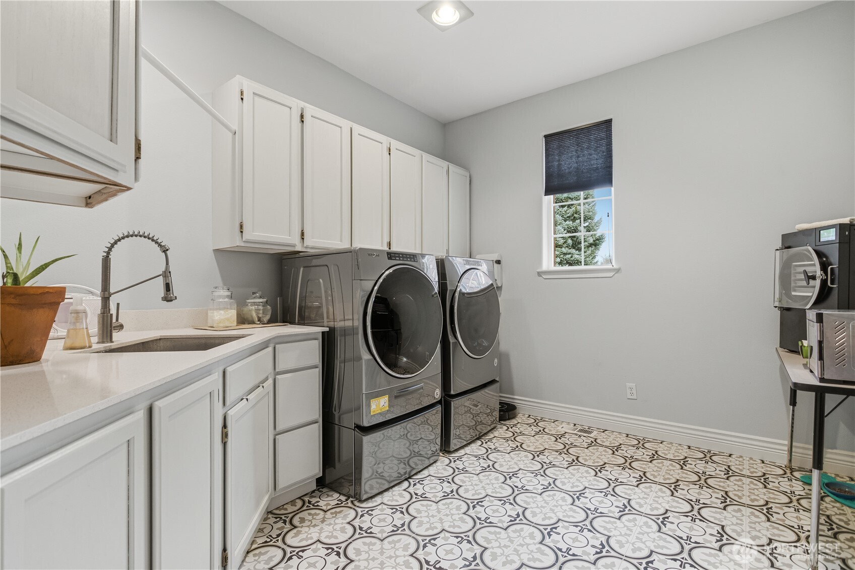 2008 Broadview North Wenatchee, WA 98801 - Photo 20 of 39