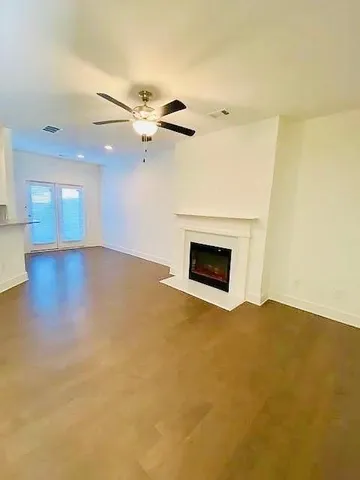 $1,950 | 25 South Auburn Landing Place, Auburn, GA 30011