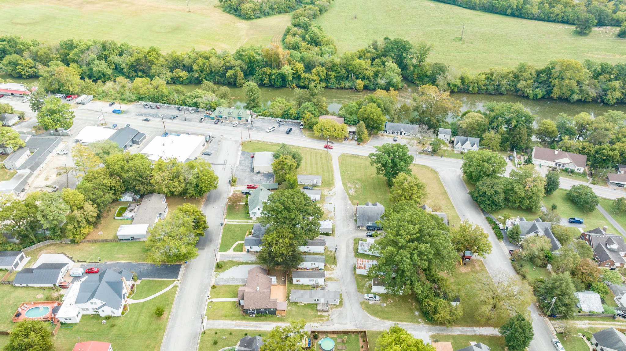 803 Riverside Drive Columbia, TN 38401 - Photo 14 of 20 Gallery Image 14