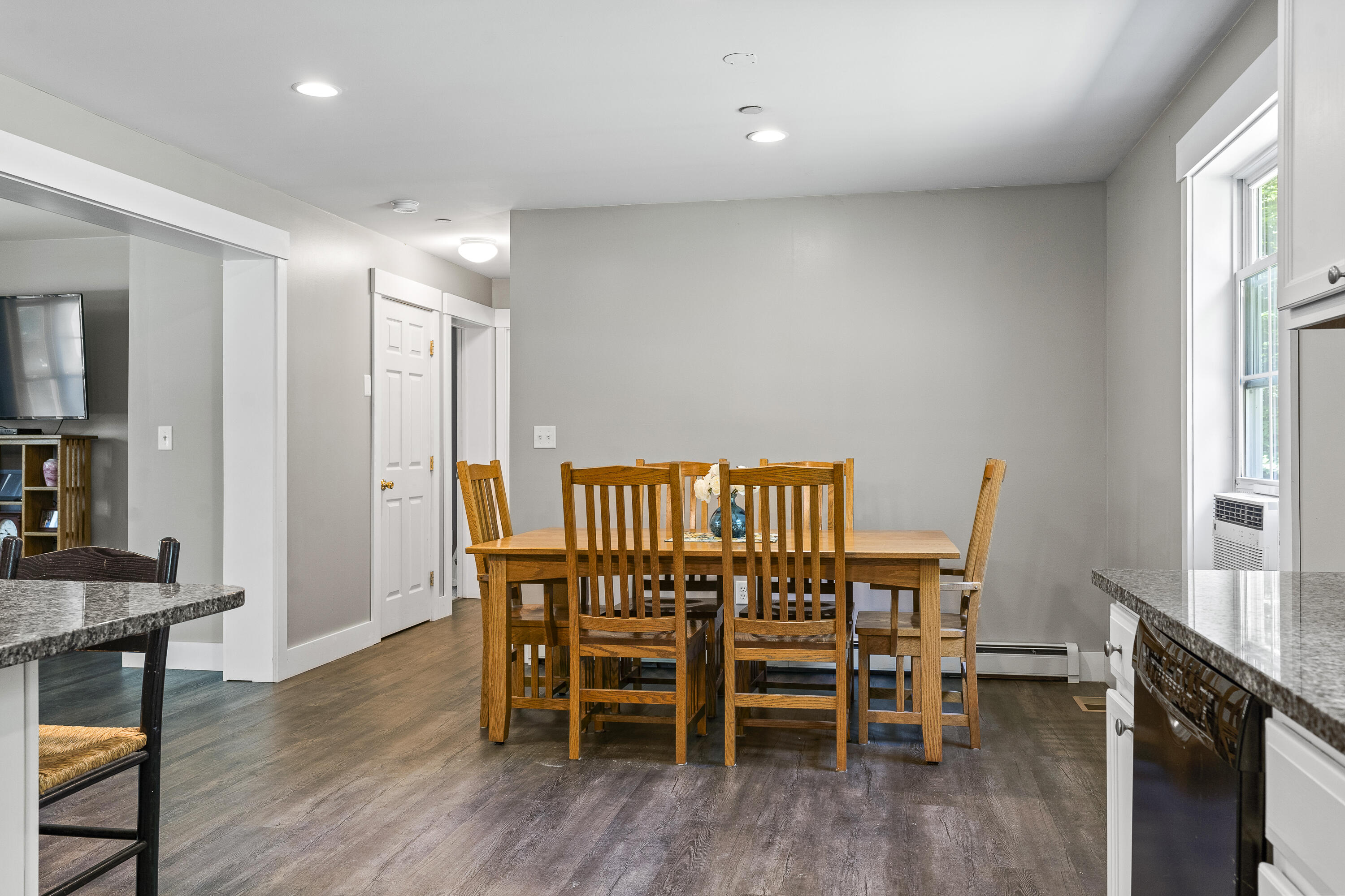 92 Orchard Road Cumberland Center, ME 04021 - Photo 15 of 76 92 Orchard Rd, Cumberland, ME-29