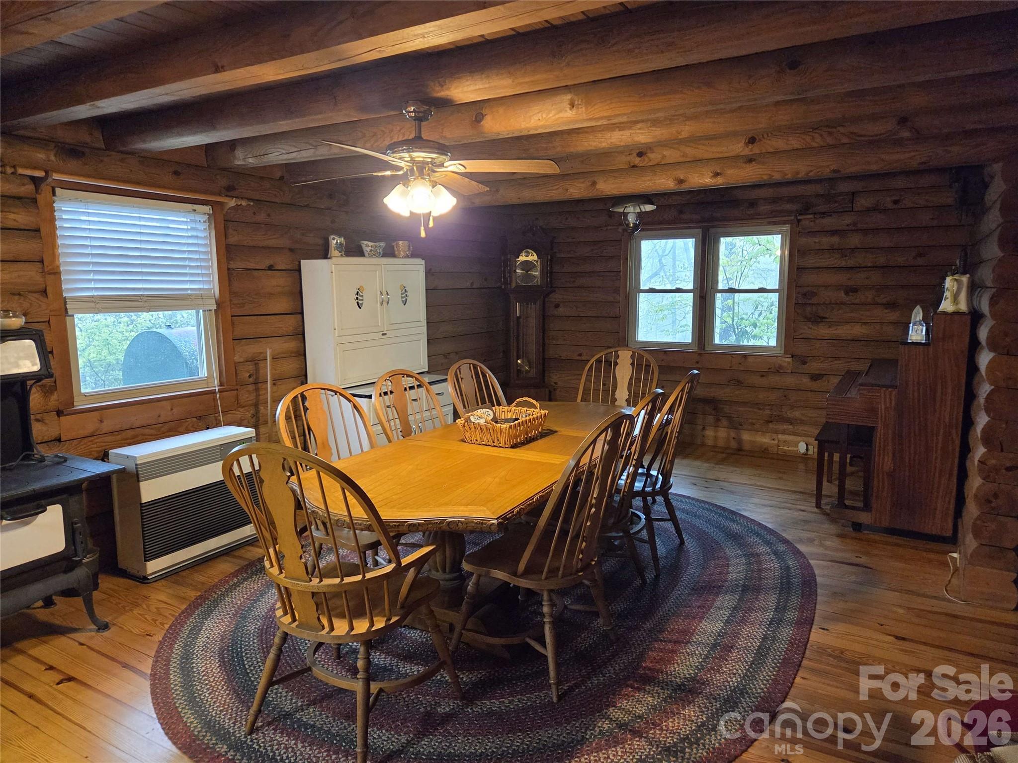 692 Buck Hill Road Newland, NC 28657 - Photo 7 of 31