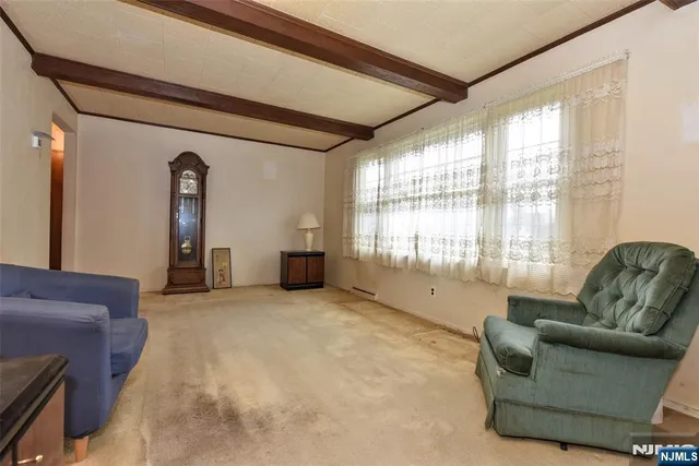 $580,000 | 61 Mackay Avenue, Waldwick, NJ 07463