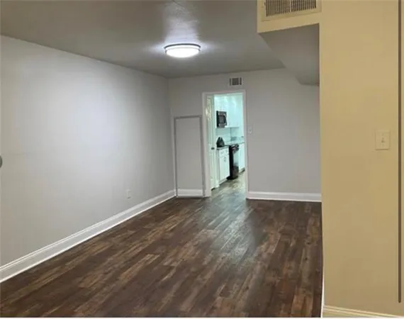 $2,500 | 3717 Lilac Lane, Metairie, LA 70001