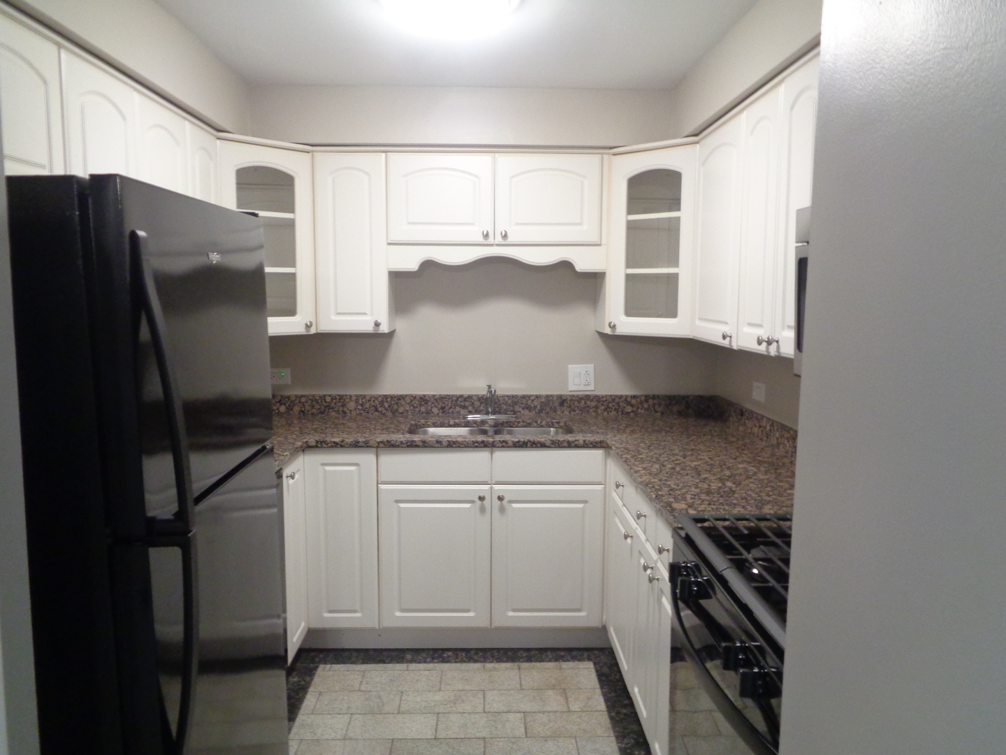 7650 South Harlem Avenue, Unit 2C Bridgeview, IL 60455 - Photo 5 of 9