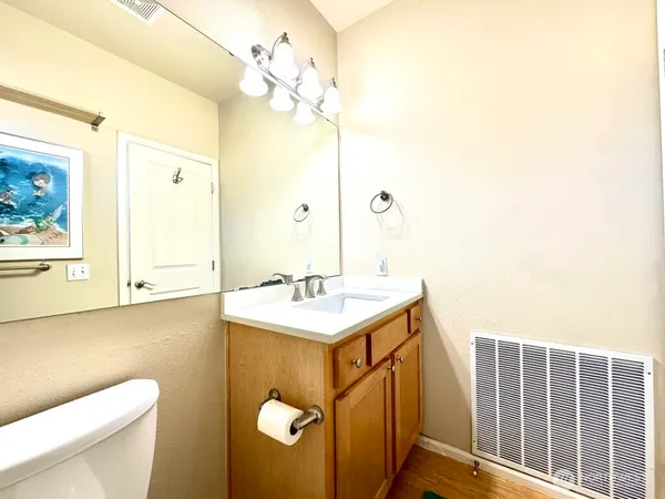 $3,800 | 515 225th Place Northeast, Unit 33, Sammamish, WA 98074
