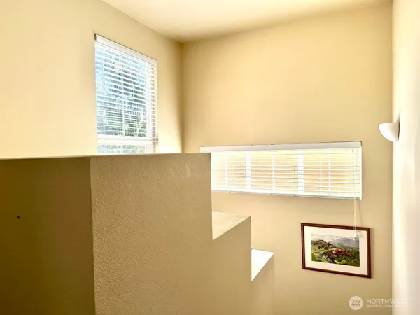 $3,800 | 515 225th Place Northeast, Unit 33, Sammamish, WA 98074
