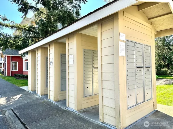 $3,800 | 515 225th Place Northeast, Unit 33, Sammamish, WA 98074