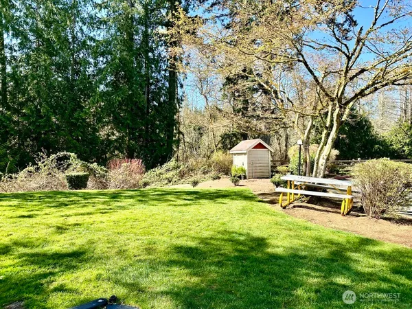 $3,800 | 515 225th Place Northeast, Unit 33, Sammamish, WA 98074
