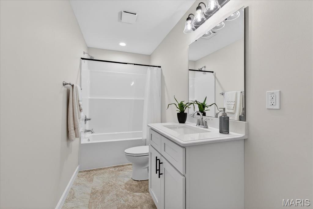 617 Middletown Court O'Fallon, IL 62269 - Photo 35 of 44