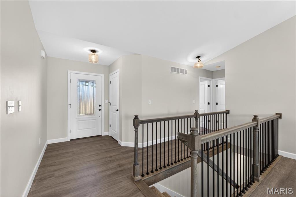 617 Middletown Court O'Fallon, IL 62269 - Photo 5 of 44