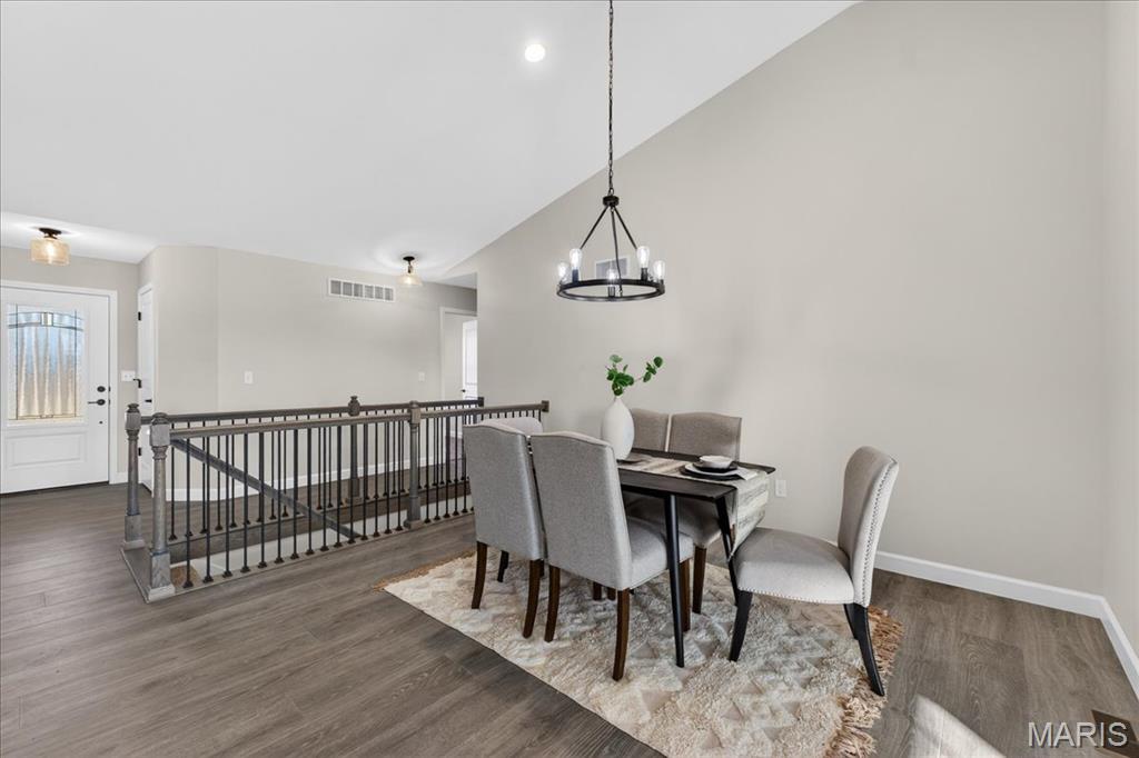 617 Middletown Court O'Fallon, IL 62269 - Photo 7 of 44