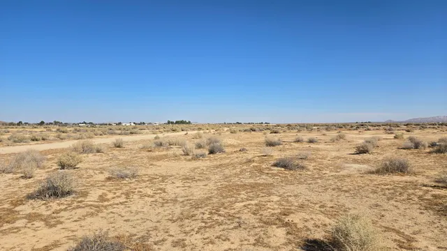 $49,000 | Claymine Road, North Edwards, CA 93523