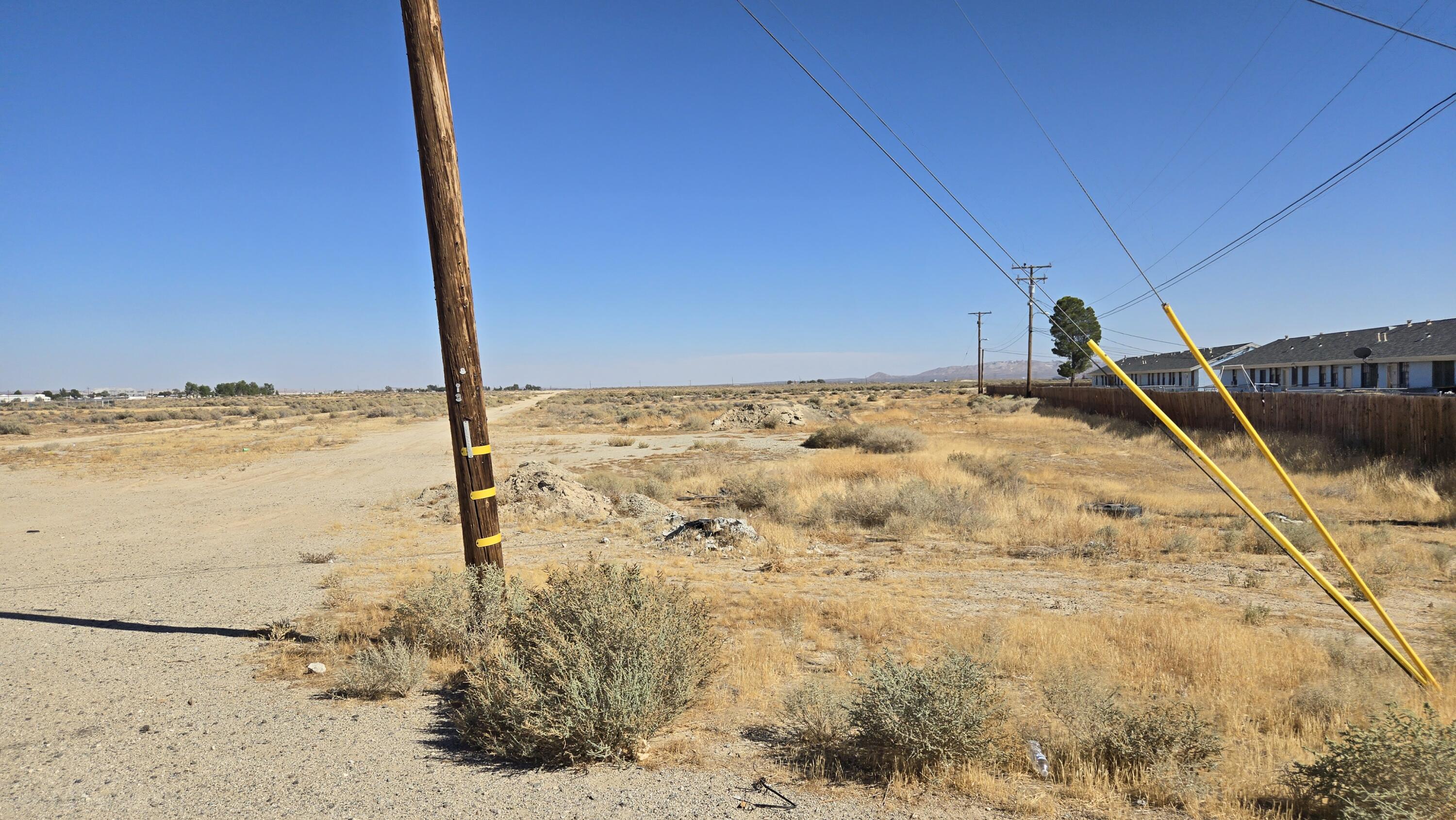 Claymine Road North Edwards, CA 93523 - Photo 7 of 30 230-080-02_Claymine Rd (2)